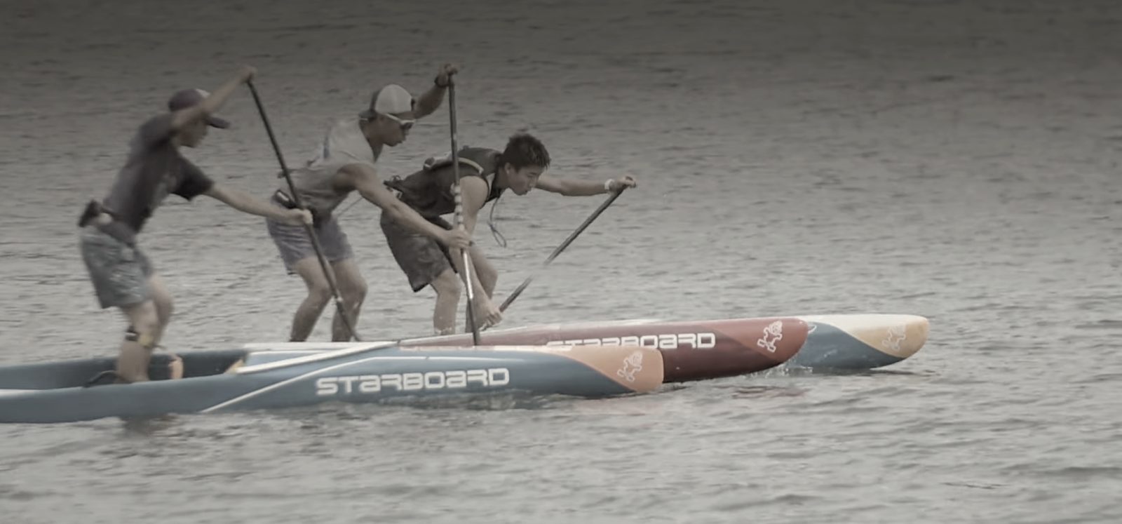 住吉浜カップ2026 サップレース｜海上でレースするSUP選手たち